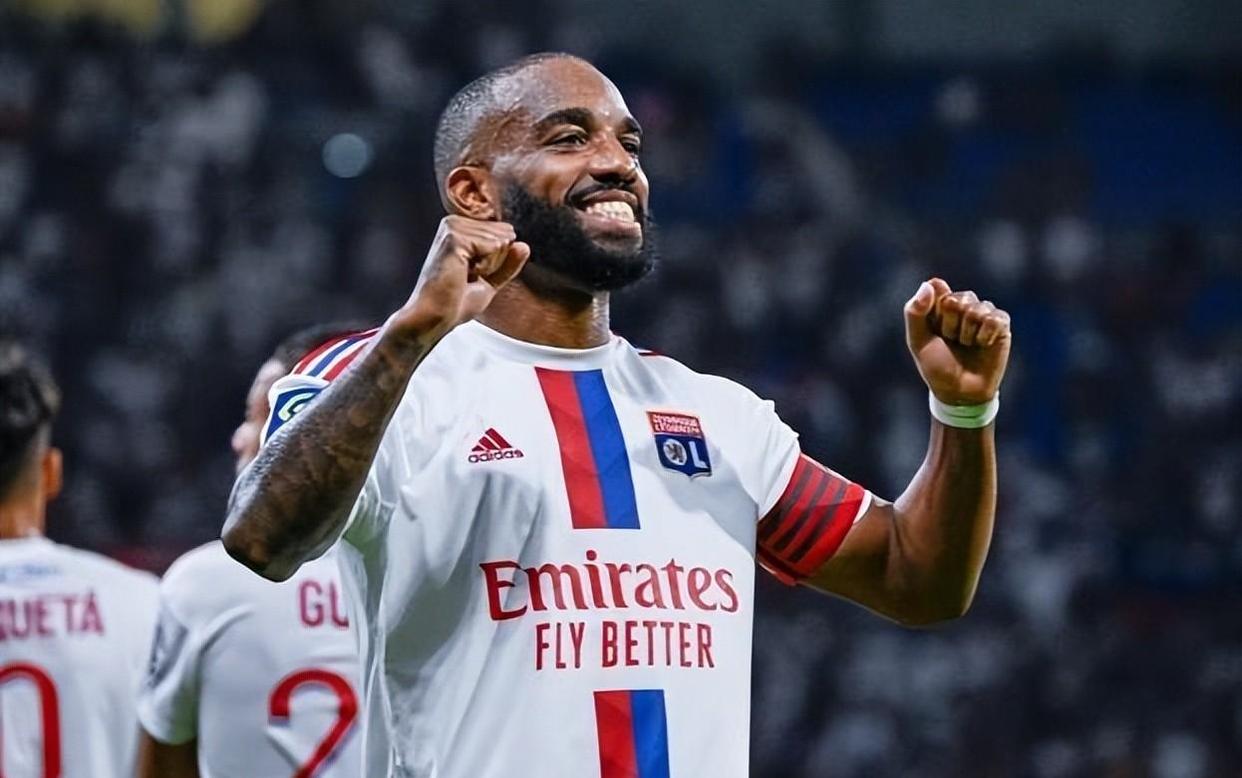 爱游戏体育-法国队前途光明！，蒂姆新星重返赛场表现突出比赛高潮迭起-爱游戏体育